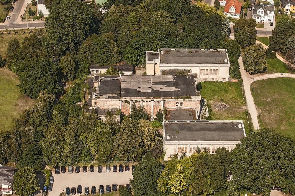 Topinvest auf der Insel Usedom - Denkmal-Afa trifft auf hohe Mieteinnahmen einfach usdeombastisch! - Luftbild Kulturhaus